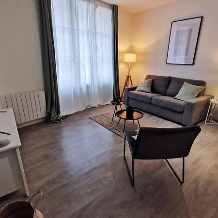 Appartement F2 Cosy Proche De L'Hyper Centre Caen Eksteriør billede