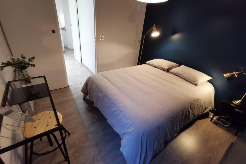 Appartement F2 Cosy Proche De L'Hyper Centre Caen Eksteriør billede